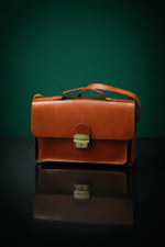 Ode d’Oro Classic Leather Satchel- Tan